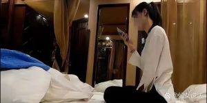 有人发彩信有我在宾馆床上的照片怎么办_收到威胁偷拍短信？别转账！冷静收集证据报警